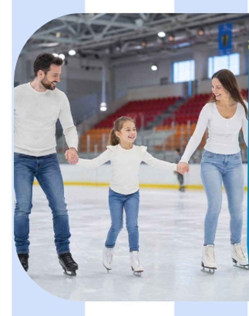 Symbolbild: Familie beim gemeinsamen Eislaufen